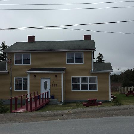 Meems Elliston B&B Exterior photo