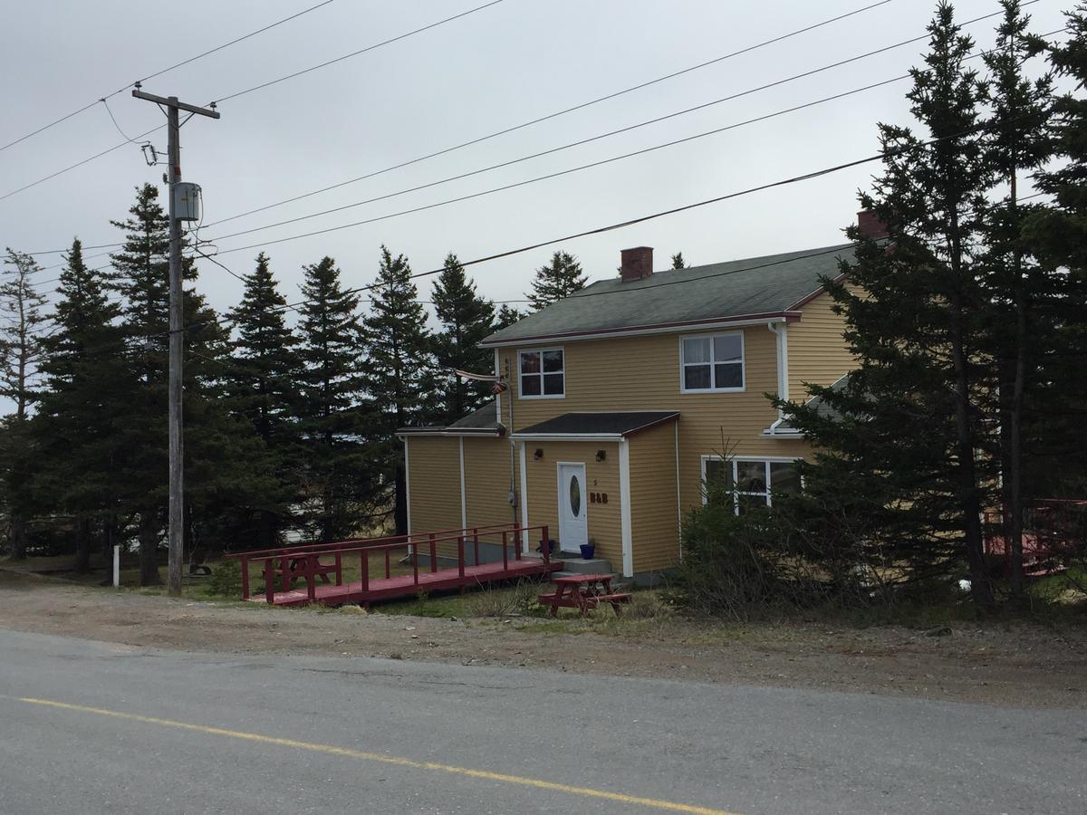 Meems Elliston B&B Exterior photo